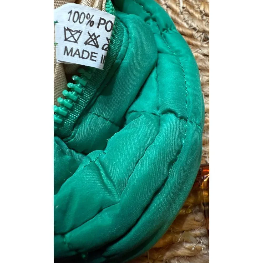 The Unbranded Brand Women's Quilted Puffer Hobo Shoulder Bag Green